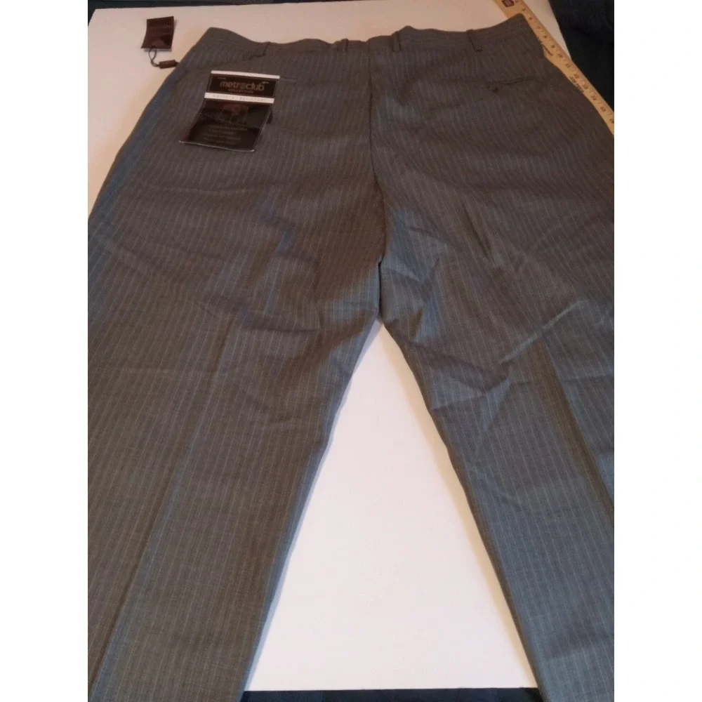 Men's‎ Metro Club Collection Dress Pants  41x30 Gray Pin Stripe